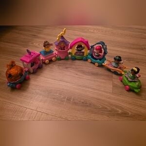 Fisher-Price Little People Disney Princess Parade Figure & Vehicle Set 8ct